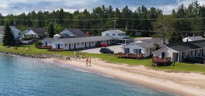 Bells Melody Motel - Web Listing (newer photo)